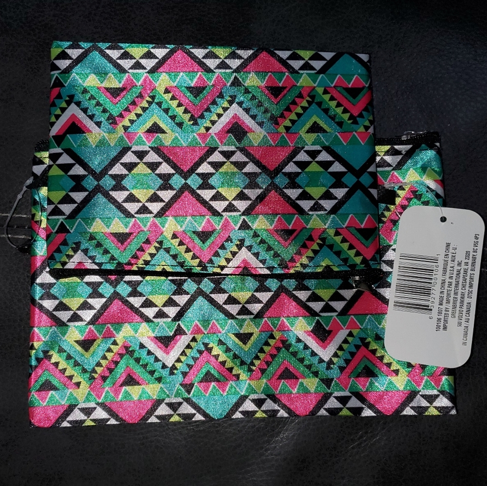NWOT - Geometric Print Cosmetic Bags